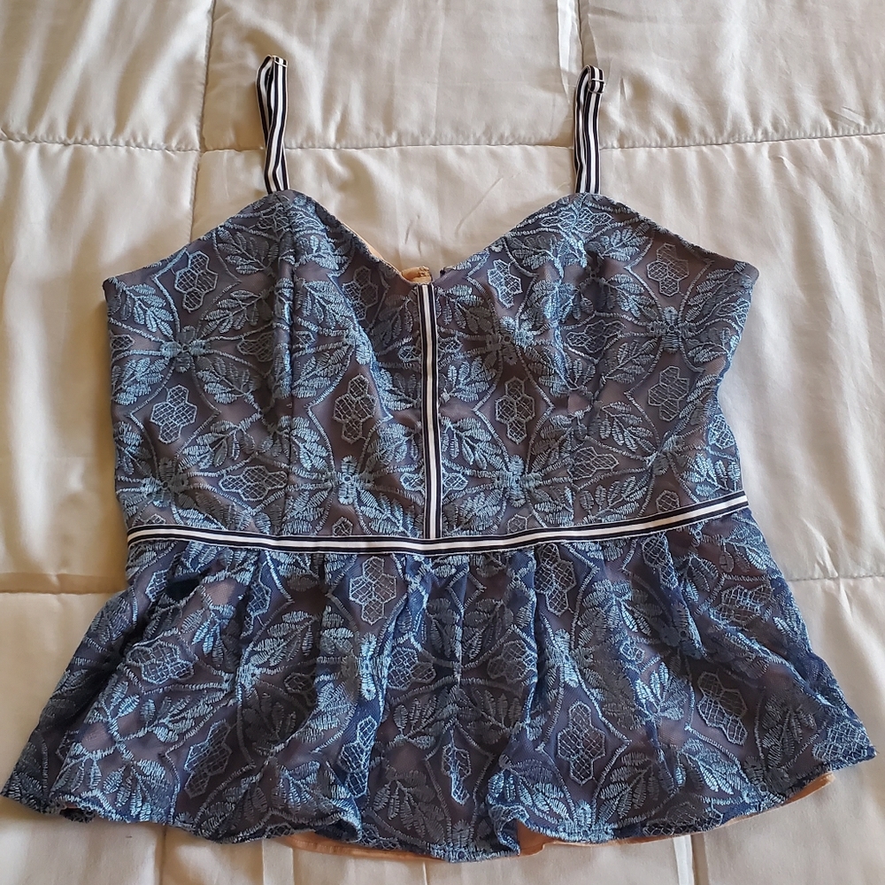 Devlin Babydoll Floral Lace Cropped Tank Top Women's M Light Blue